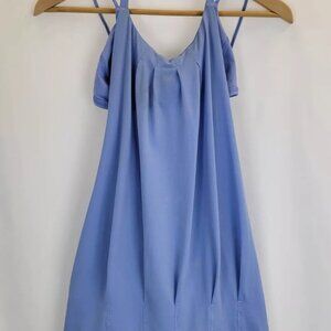 Lululemon Women's Light Blue Flow And Go Built-In Bra Tank Top Size 6